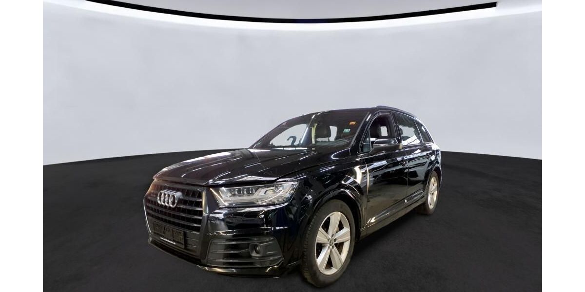 Audi Q7 317.598 km 25.990 &euro; Braunschweig 38122