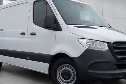 Mercedes-Benz Sprinter 99.032 km 25.990 &euro; Dresden 01257