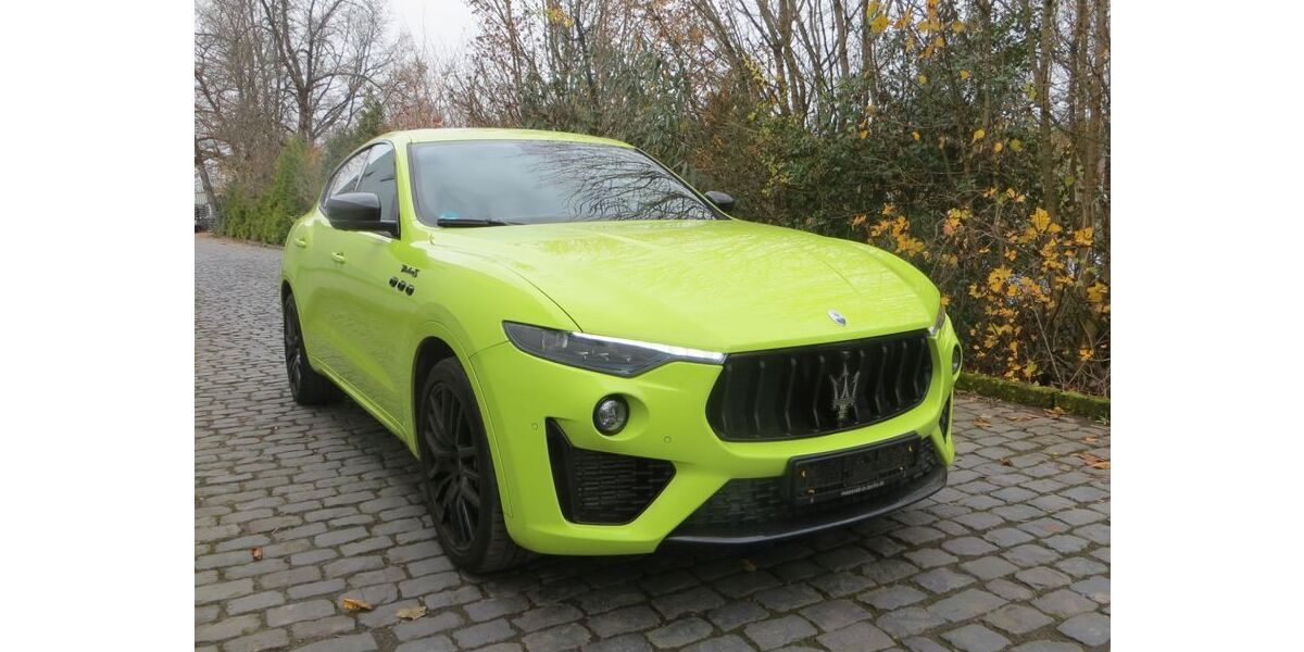 Maserati Levante 30.045 km 60.690 &euro; Reichshof-Wildbergerhütte 51580
