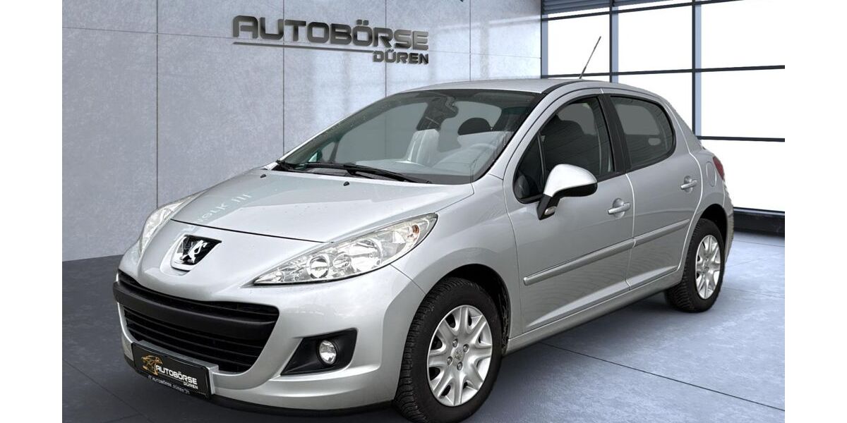 Peugeot 207 150.000 km 3.999 € Düren 52351