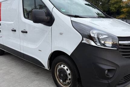 Opel Vivaro 229.980 km 6.999 € Fellbach 70736