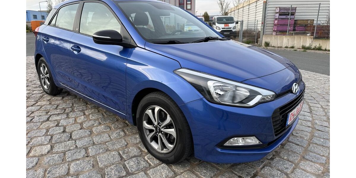 Hyundai i20 86.000 km 7.980 &euro; Nürnberg 90471