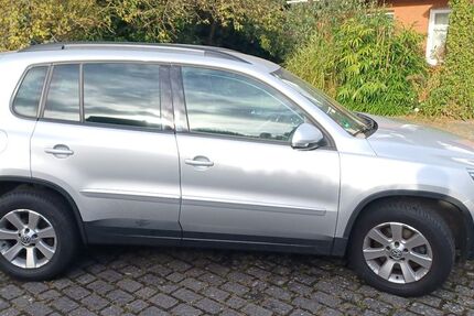 VW Tiguan 162.394 km 8.400 € Klein Rogahn 19073