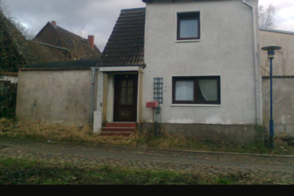 Haus an nervenstarke Handwerker in Tribsees.Haustiere willkommen 3 zimmer