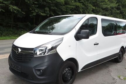 Opel Vivaro 232.000 km 9.999 &euro; Bad Grund 37539