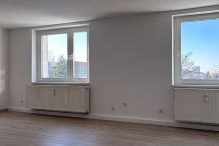 Wohnung Cottbus Spremberger Vorstadt - 3 Zimmer, 69 m&sup2;, 550&euro; | Angebot:25589723