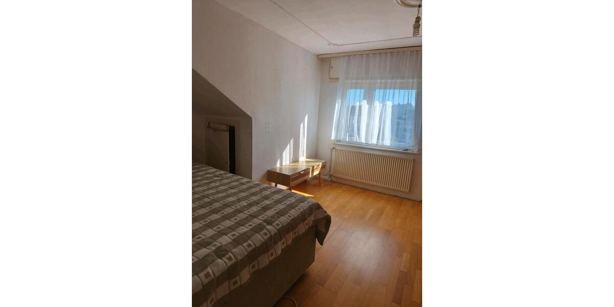 Dachgeschoßwohnung Ludwigshafen am Rhein Parkinsel - 2 Zimmer, 56 m&sup2;, 550&euro; | Angebot:26365125
