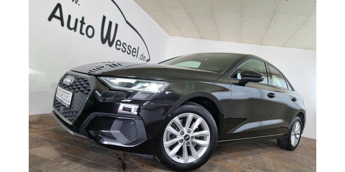 Audi A3 30TFSI limo Navi Leder Digital VIC Kamera LED 66.400 km 21.100 &euro; Garrel 49681