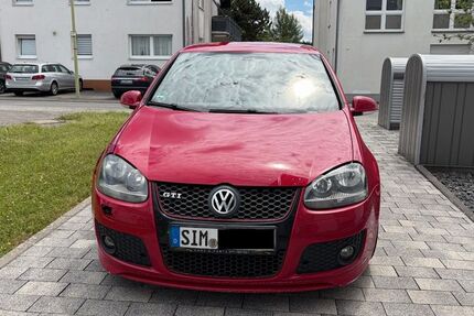 VW Golf 232.145 km 4.499 &euro; Boppard 56154