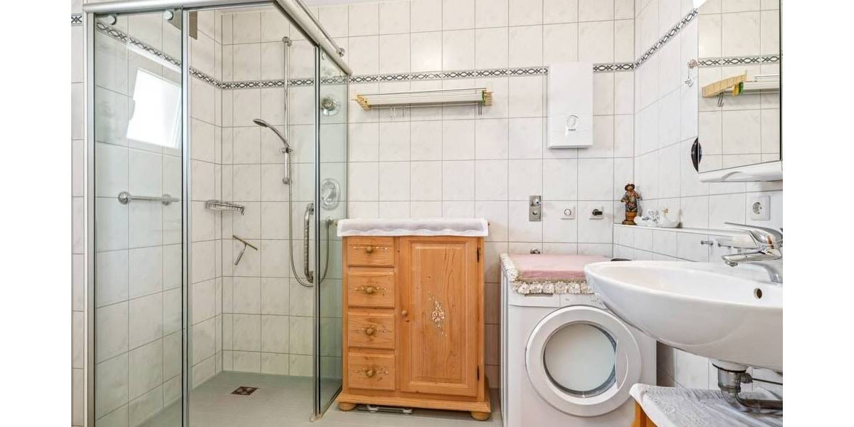 Etagenwohnung Tettnang - 2 Zimmer, 61 m&sup2;, 237.000&euro; | Angebot:26203231