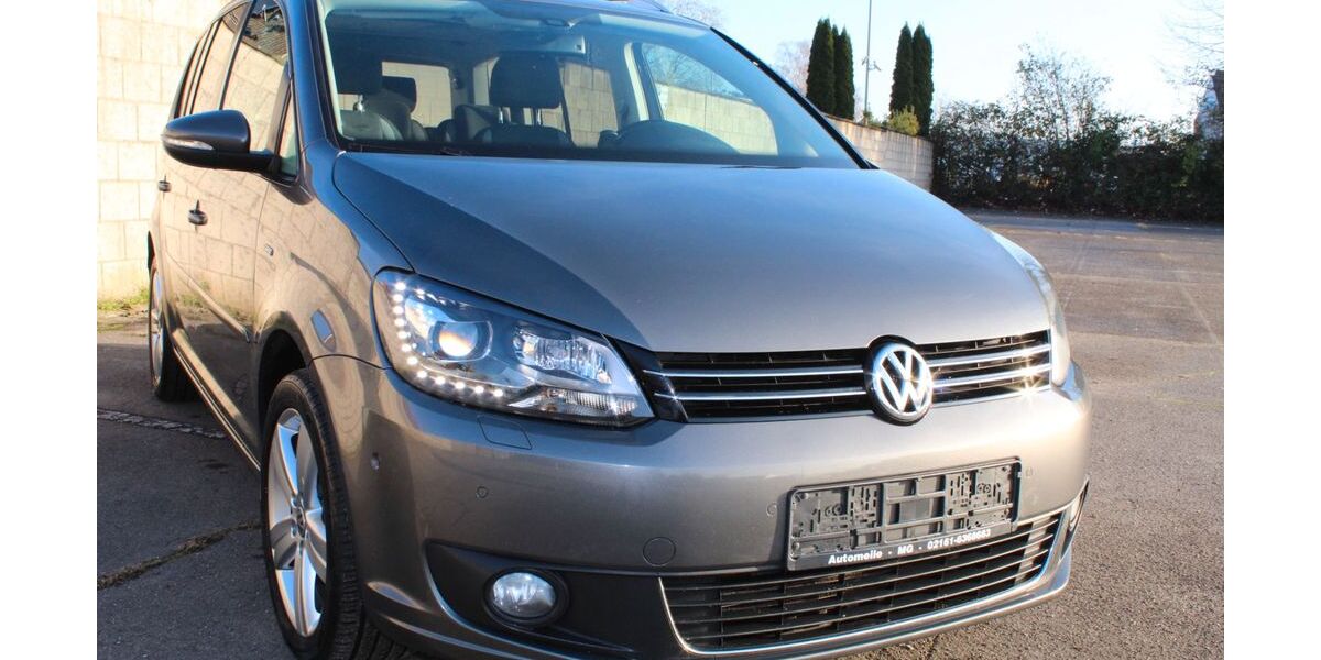 VW Touran 162.900 km 11.850 &euro; Mönchengladbach 41066