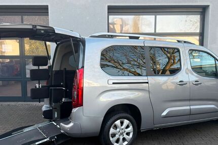 Opel Combo 56.000 km 31.950 &euro; Würzburg 97084