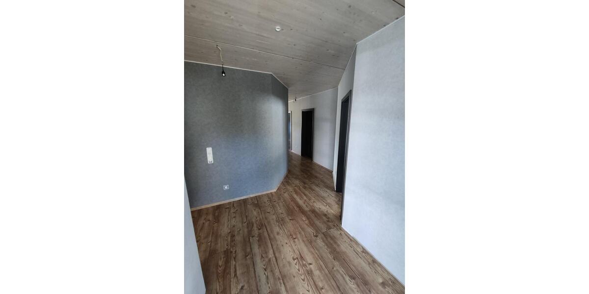 Erdgeschoßwohnung Herborn - 3 Zimmer, 100 m&sup2;, 1.050&euro; | Angebot:26262304