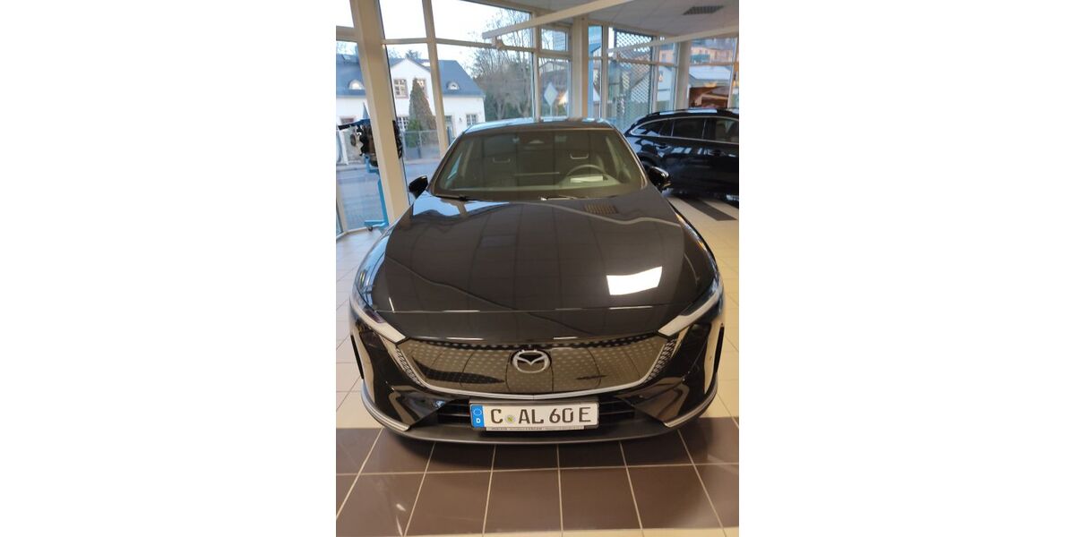 Mazda 6e 2.800 km 36.300 &euro; Chemnitz 09117