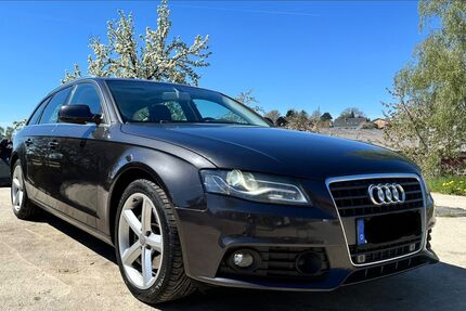 Audi A4 59.000 km 15.000 &euro; Bruck 92436