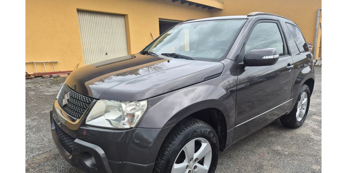 Suzuki Grand Vitara 118.000 km 8.799 € Uettingen 97292