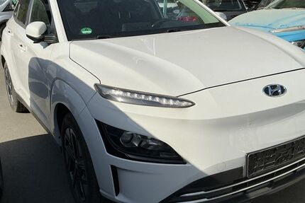 Hyundai KONA 32.383 km 18.500 &euro; Eitorf 53783