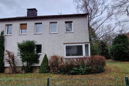 Großes Einfamilienhaus mit Garage und Garten 6 zimmer