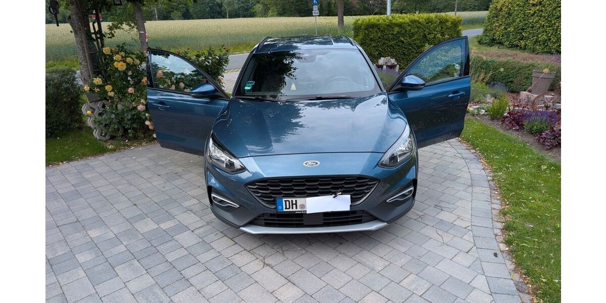 Ford Focus 71.000 km 17.990 &euro; Stuhr 28816