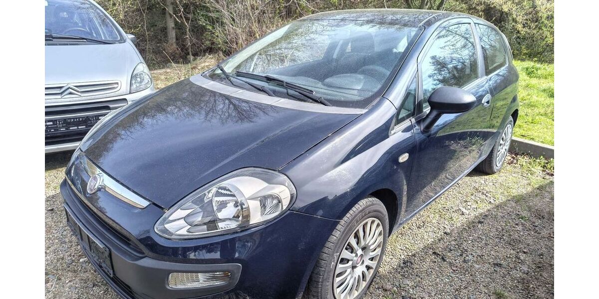 Fiat Punto 110.181 km 1.590 &euro; Waldheim 04736