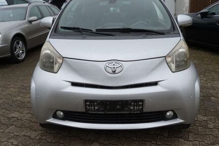 Toyota IQ