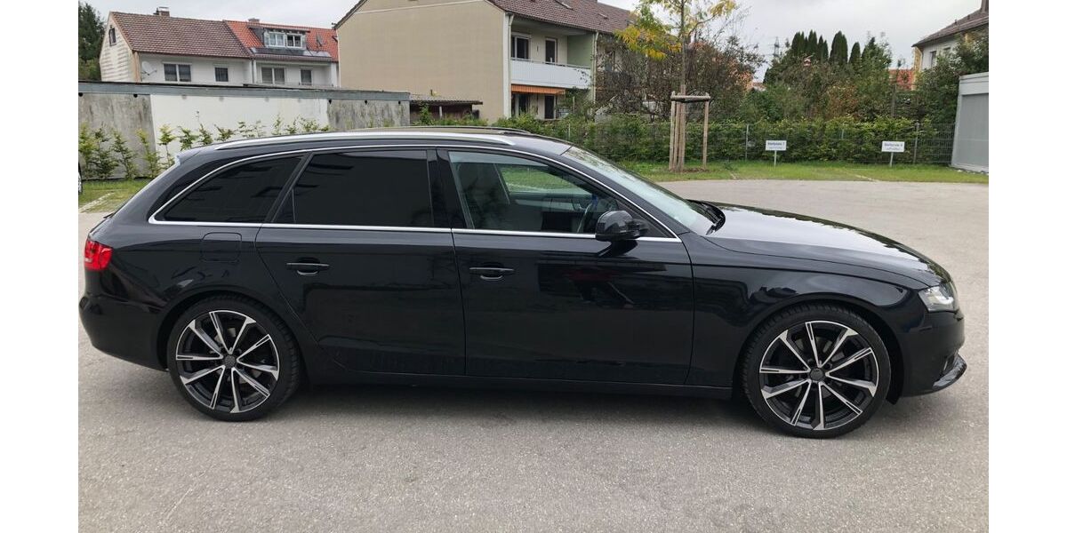 Audi A4 215.263 km 8.000 &euro; Memmingen 87700