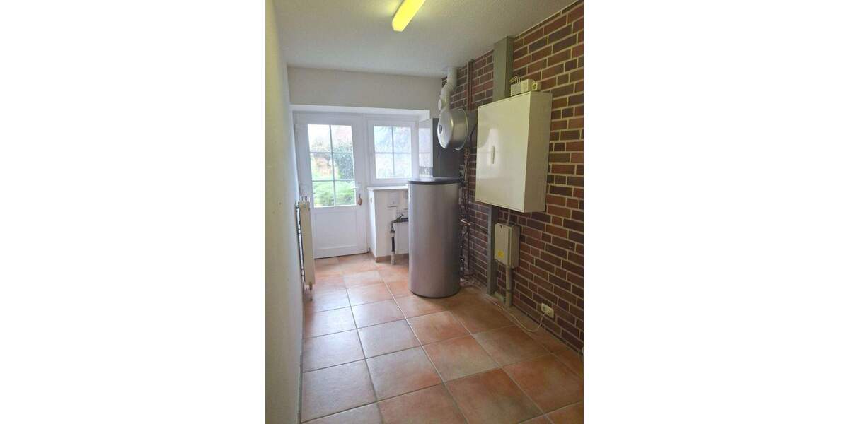 Bauernhaus, Landhaus Remmels - 8 Zimmer, 300 m&sup2;, 1.950&euro; | Angebot:25313838