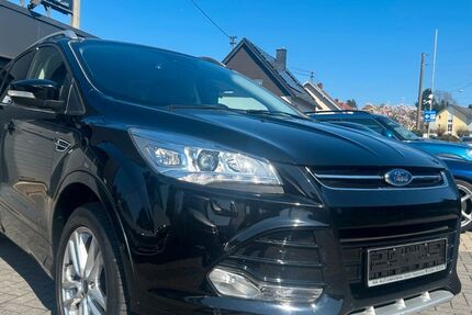 Ford Kuga 88.000 km 15.800 &euro; Riegelsberg 66292