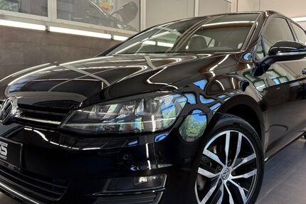 VW Golf 99.048 km 12.666 &euro; Cottbus 03044