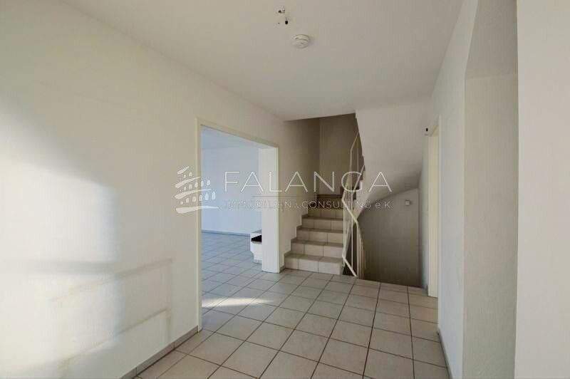 Doppelhaushälfte Budenheim - 6 Zimmer, 180 m&sup2;, 759.000&euro; | Angebot:24623529