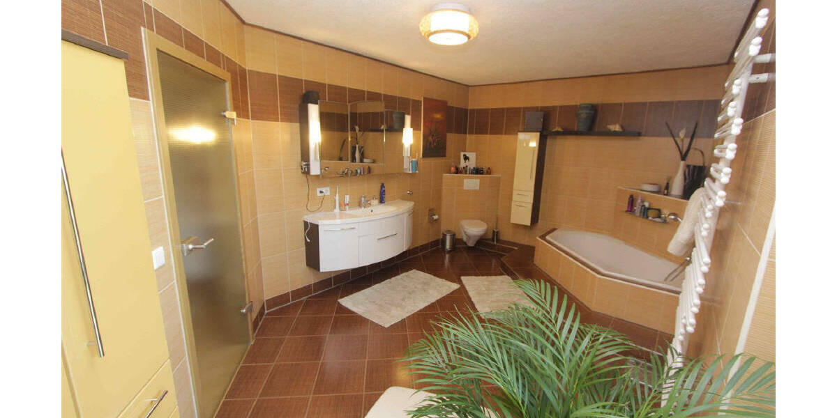 Einfamilienhaus Salzatal Bennstedt - 4 Zimmer, 221 m&sup2;, 649.000&euro; | Angebot:26037036