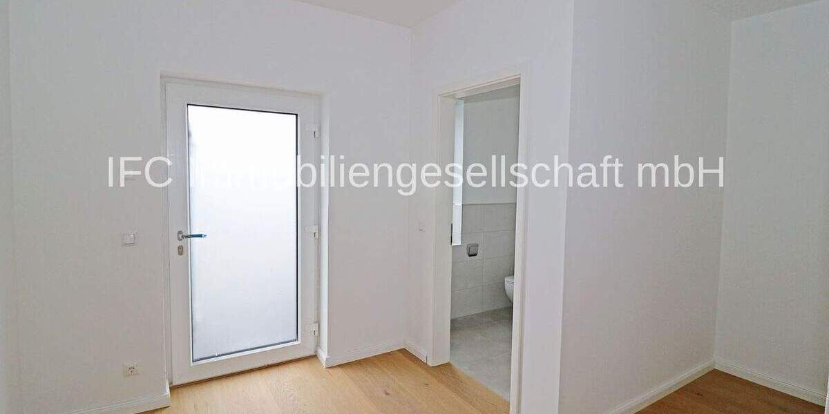 Doppelhaushälfte Dessau-Roßlau Kochstedt - 4 Zimmer, 133 m&sup2;, 1.700&euro; | Angebot:25705753