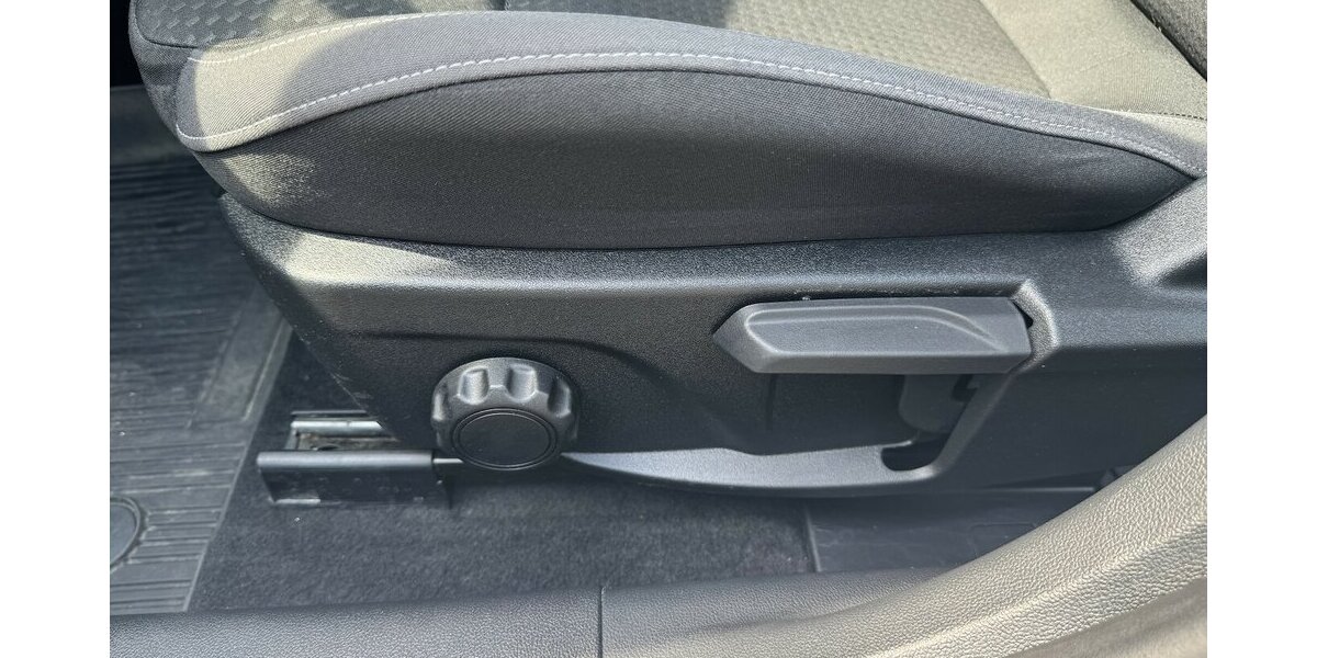 Ford Focus Navi Temp Sth Spurh CarPlay 5xServ GARANTIE 30.000 km 14.900 &euro; Erftstadt 50374