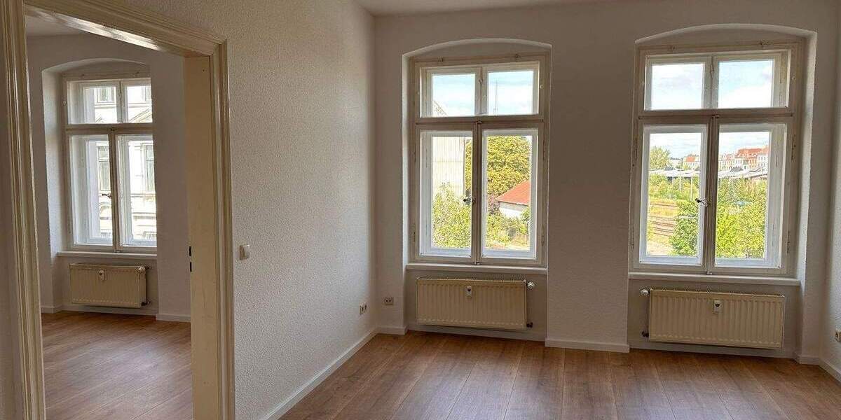 Etagenwohnung Görlitz Südstadt - 3 Zimmer, 77 m&sup2;, 385&euro; | Angebot:26389140
