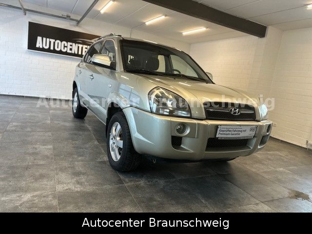 Hyundai TUCSON 108.000 km 4.990 &euro; Braunschweig 38112