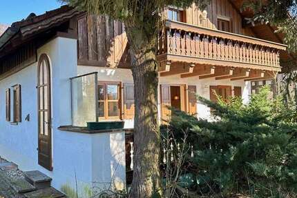 Haus Deggendorf - 7 Zimmer, 260 m&sup2;, 625.000&euro; | Angebot:26001756