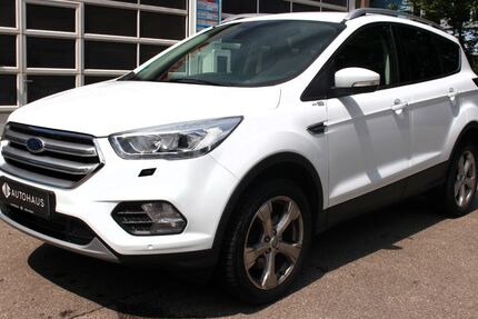 Ford Kuga 99.000 km 16.400 € München 80636