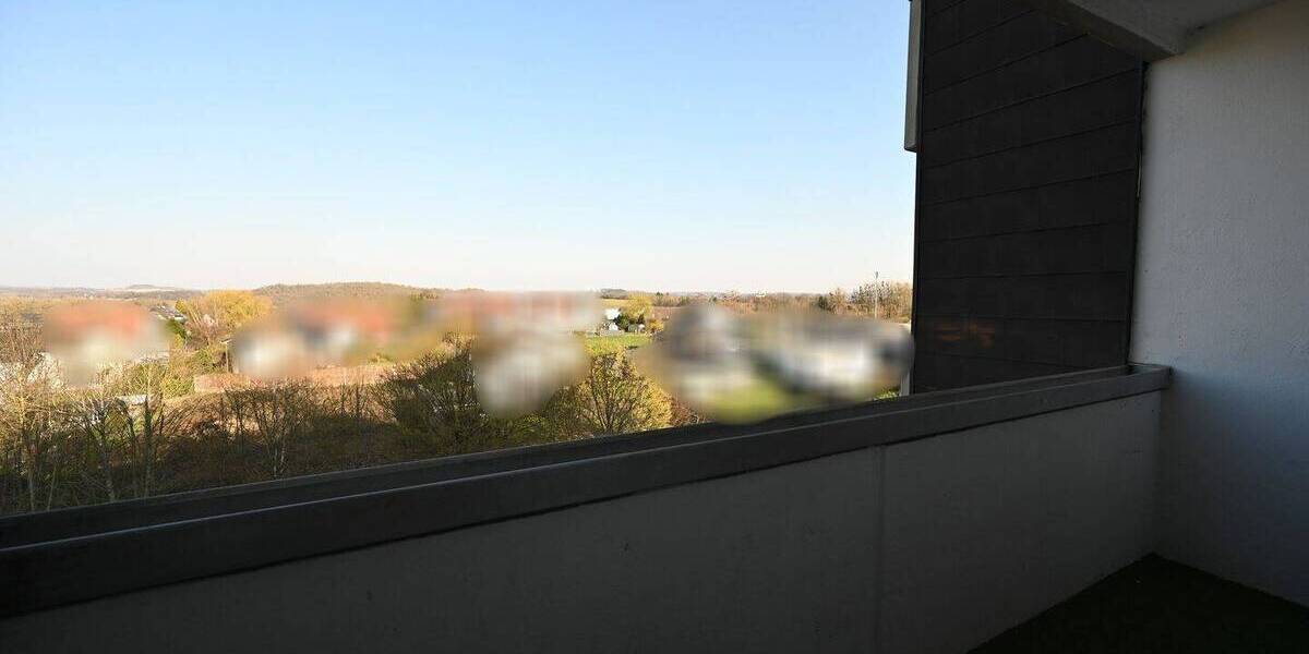 Etagenwohnung Dernbach - 4 Zimmer, 116 m&sup2;, 149.000&euro; | Angebot:25997787