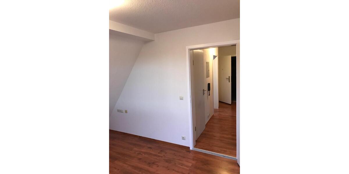 Dachgeschoßwohnung Reichenau - 2.5 Zimmer, 71 m&sup2;, 880&euro; | Angebot:26336091