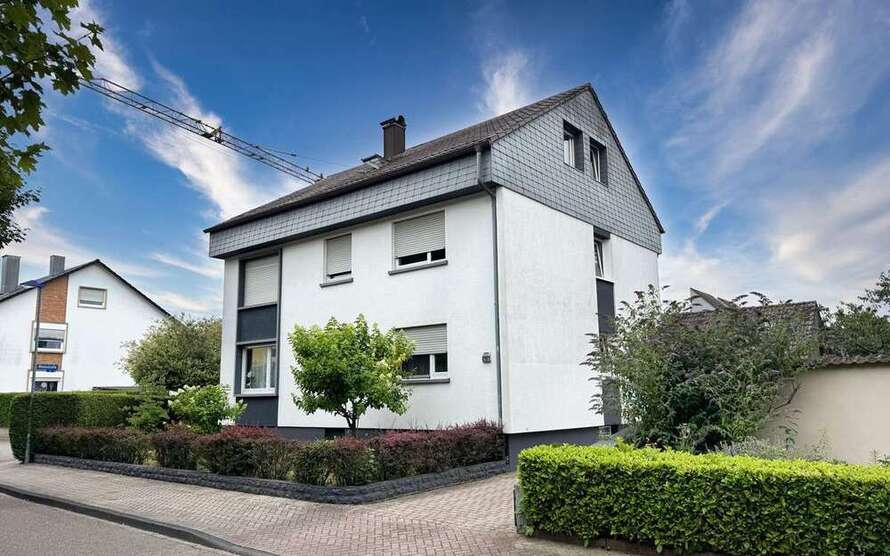 Haus zum Kaufen in Durmersheim 729.000 € 181.01 m²