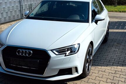 Audi A3 144.000 km 11.500 &euro; Dietenheim 89165
