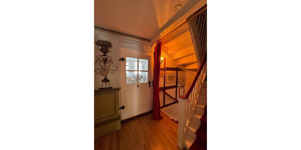 Mehrfamilienhaus, Wohnhaus Coburg - 8 Zimmer, 209 m&sup2;, 449.700&euro; | Angebot:26875205