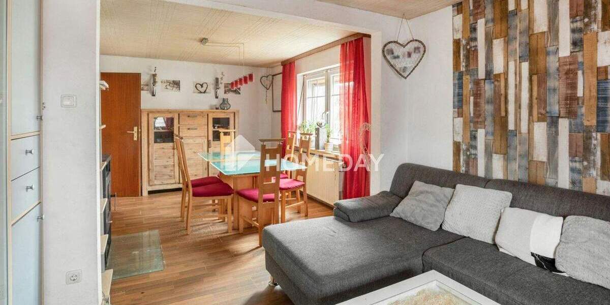 Einfamilienhaus Preetz - 9 Zimmer, 150 m&sup2;, 199.500&euro; | Angebot:25864026