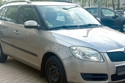 Skoda Fabia 178.000 km 2.500 &euro; Lübeck 23560