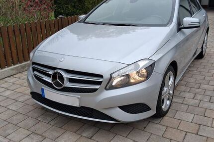 Mercedes-Benz A 200 76.650 km 15.100 &euro; Ettringen 86833