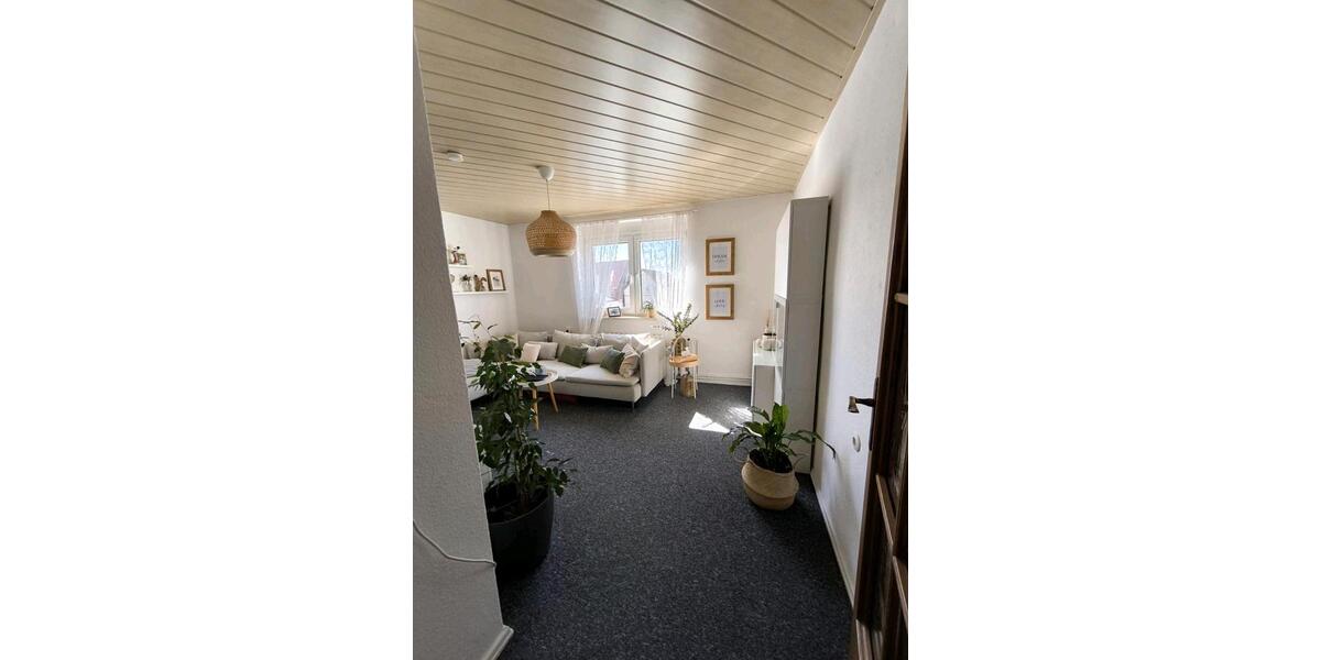 Etagenwohnung Bad Schmiedeberg - 3 Zimmer, 50 m&sup2;, 330&euro; | Angebot:26378201