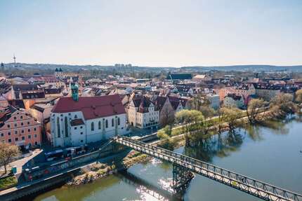 Haus zum Kaufen in Regensburg 1.790.000 € 363 m²