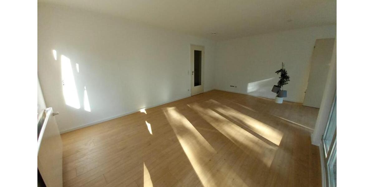 Etagenwohnung Bernau bei Berlin - 3 Zimmer, 88 m&sup2;, 965&euro; | Angebot:26312814