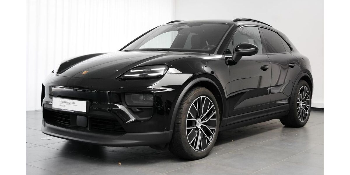 Porsche Macan 13.709 km 81.890 &euro; Oldenburg 26123