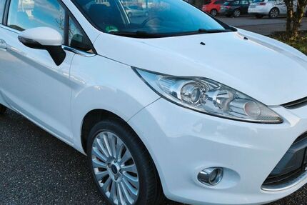 Ford Fiesta 154.000 km 3.950 &euro; Sulzbach an der Murr 71560